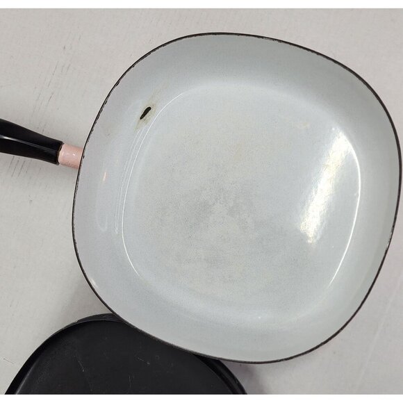 1950's Vintage Serendipity Spaghetti String Pink & Black Abstract Enamel Skillet - Picture 11 of 16